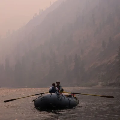 Students pack rafting through a misty Desolation Canyon.